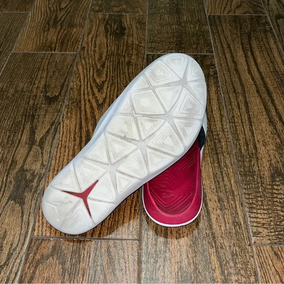 Mens Air Jordan Jumpman Hydro 7 Bred Slides Sandals Sz. 11 - Picture 2 of 3